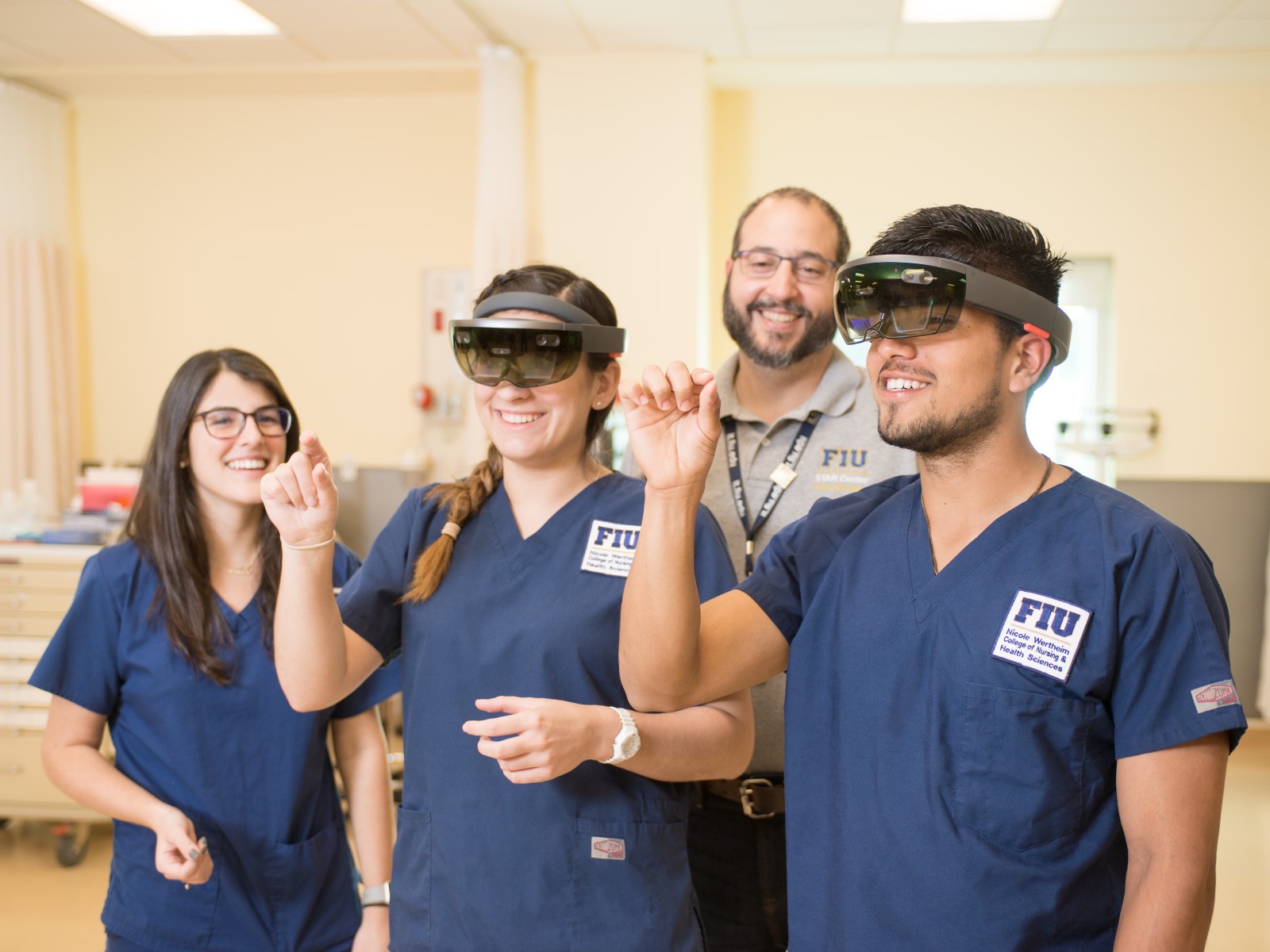 Image of FIU Nursing students using VR headsets